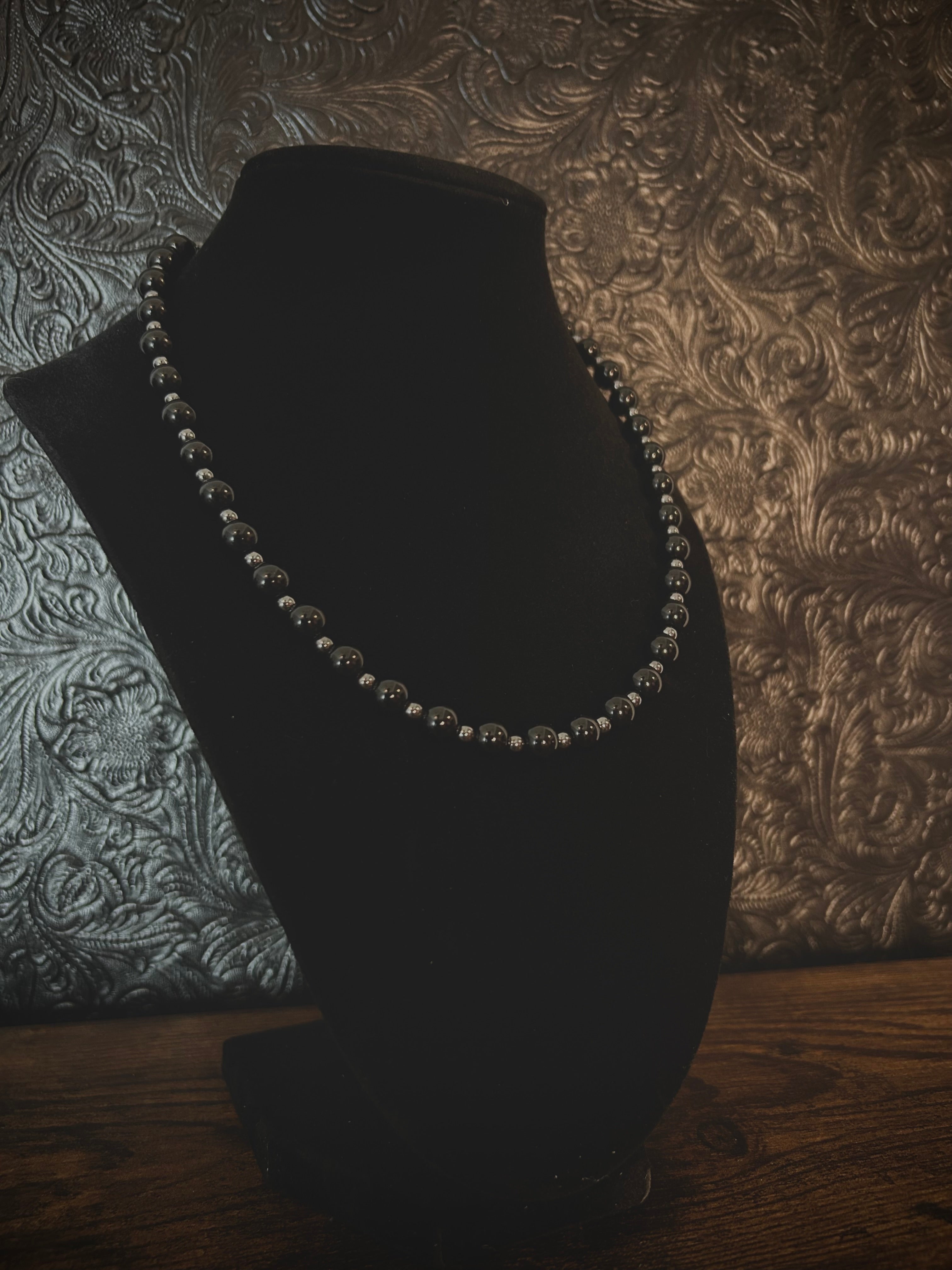 The “Victoria” Necklace